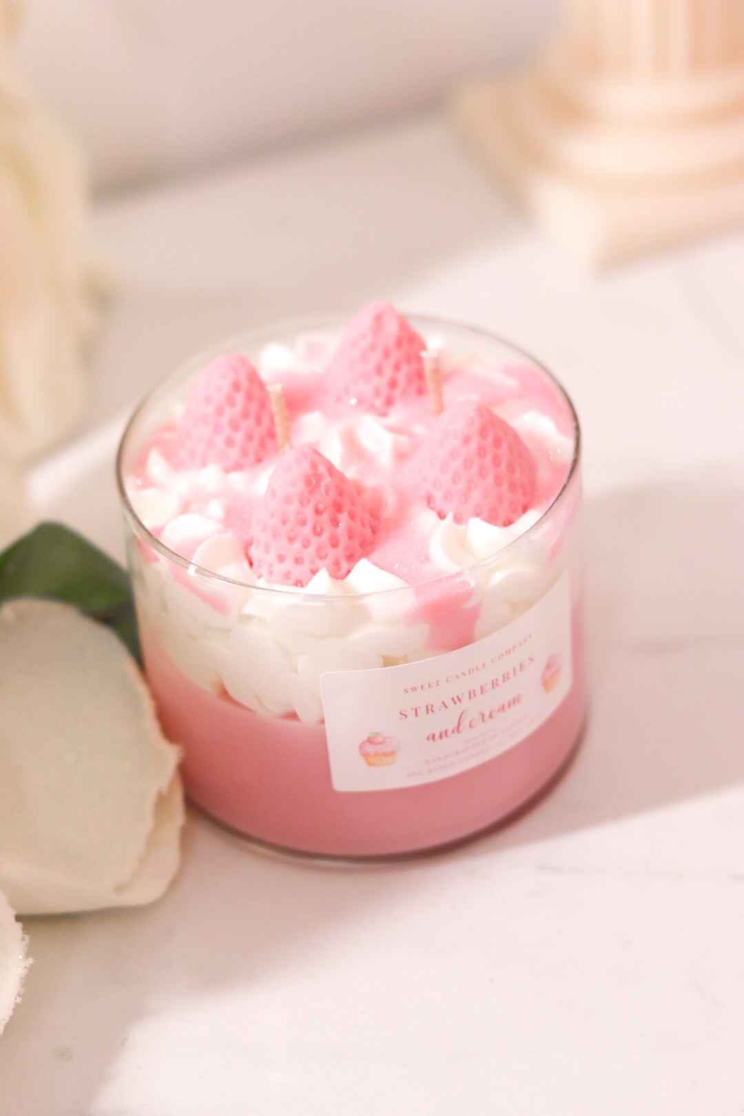 Strawberries and Cream (13 oz) Candle