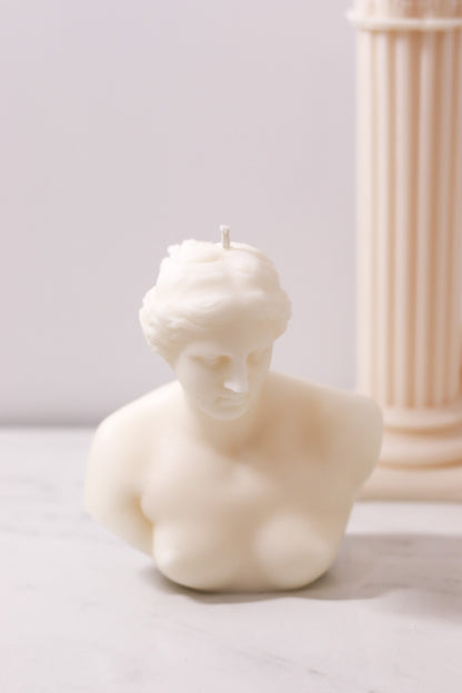 Mia Candle