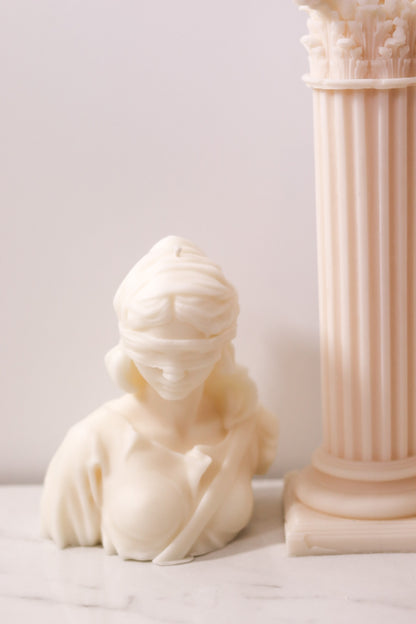 Ophelia Candle