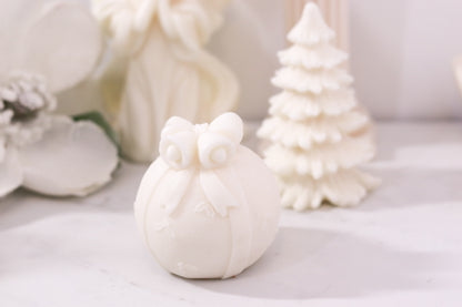 Christmas Ornament Candle