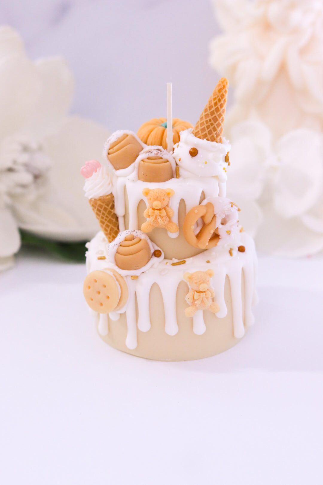 Decorative Cinnamon Bun Two-Tier Cake Candle