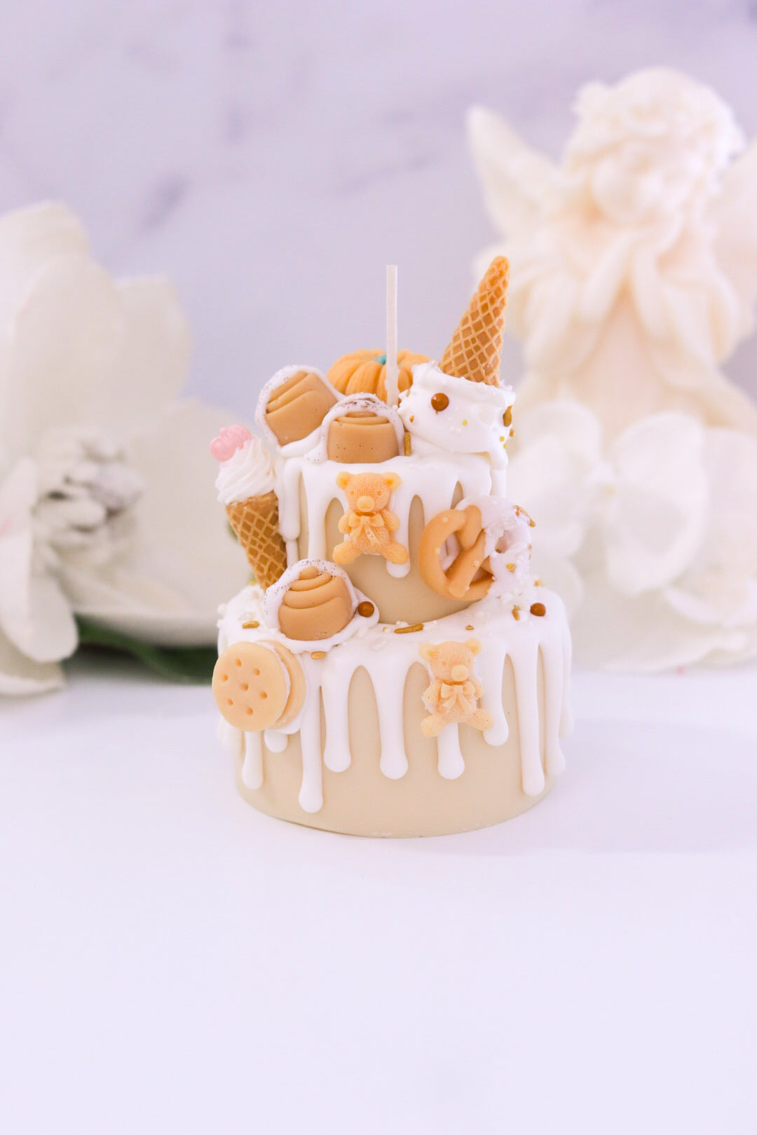Decorative Cinnamon Bun Two-Tier Cake Candle