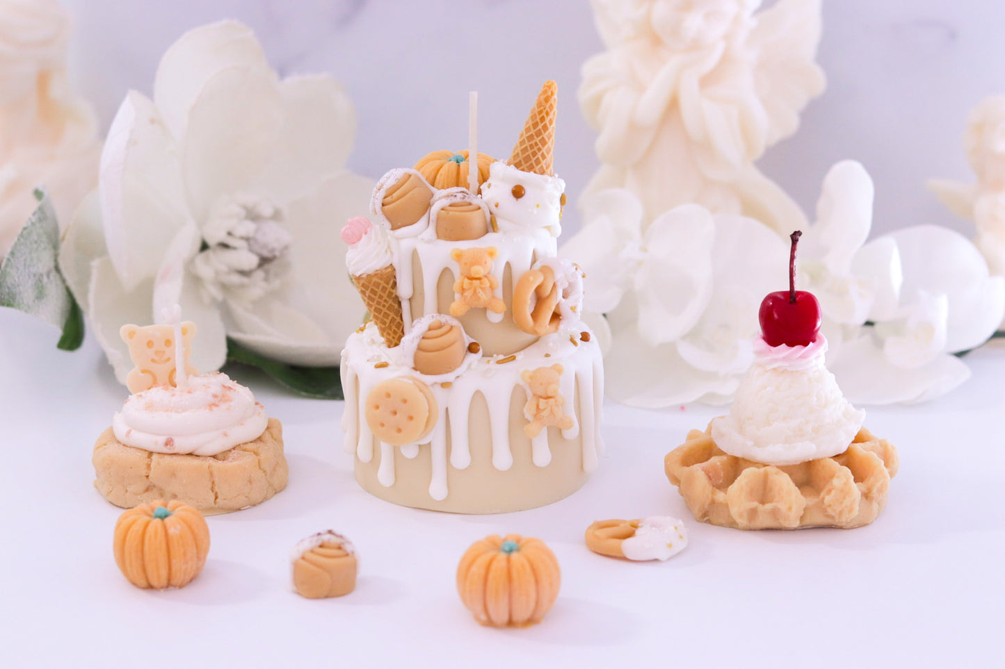 Decorative Cinnamon Bun Two-Tier Cake Candle