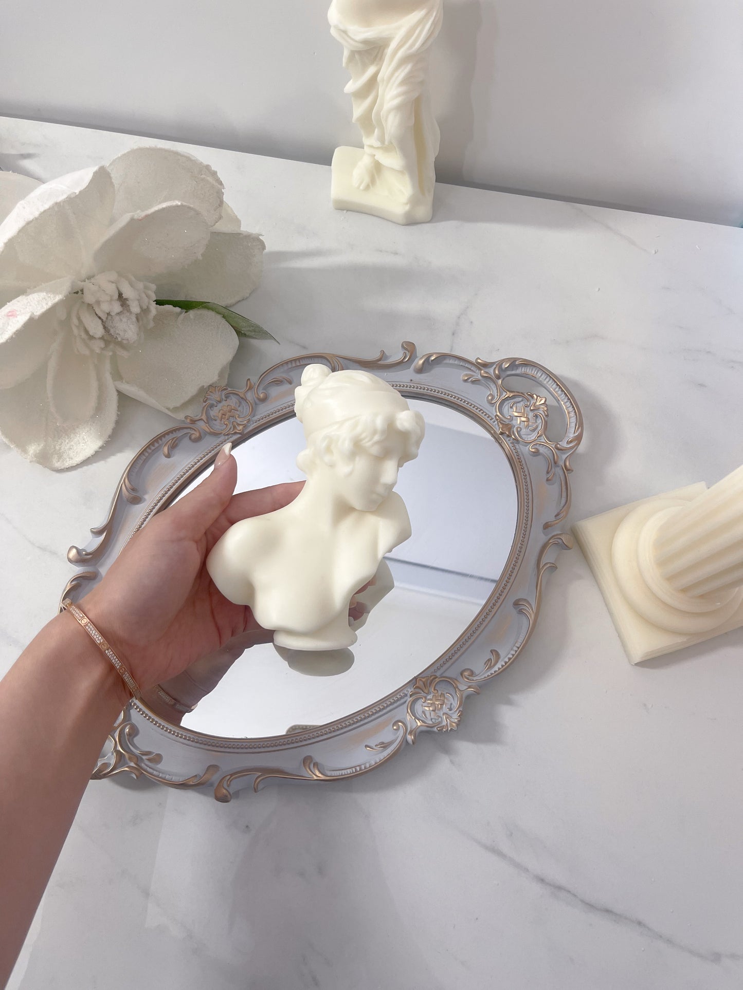 Anastasia Candle